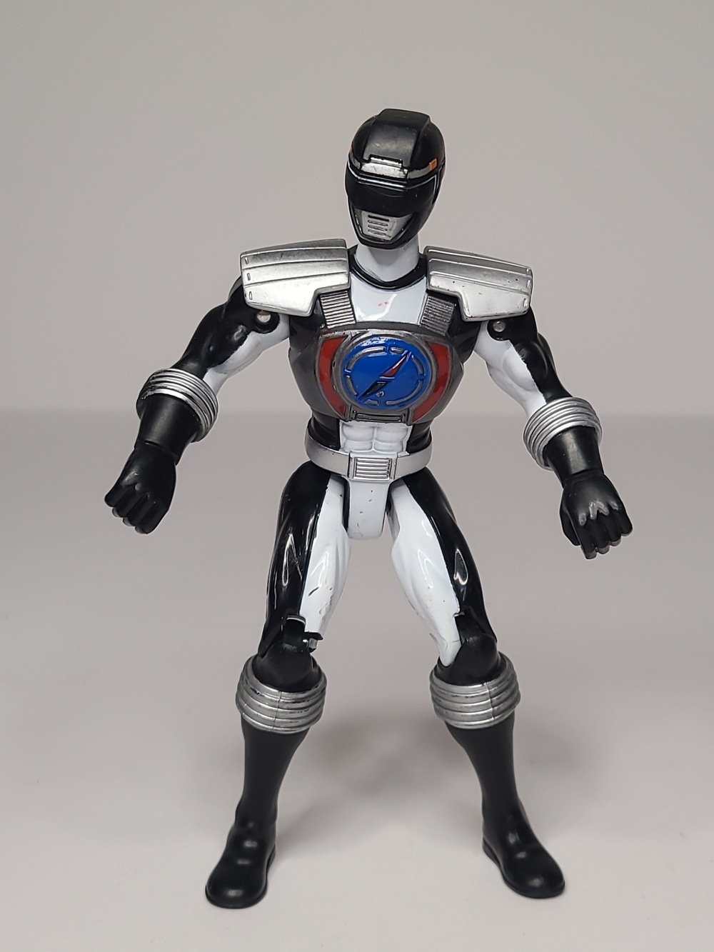 Writing
Power Rangers Operation Overdrive Black Ranger 5.5" Action Figure Bandai